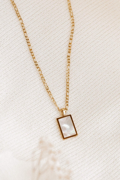 Minimalist Rectangle Pendant Necklace